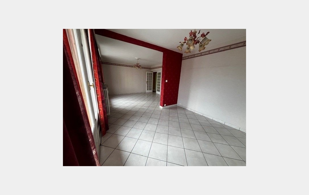 GREEN IMMOBILIER : Appartement | SAINT-ETIENNE (42000) | 73 m2 | 750 € 